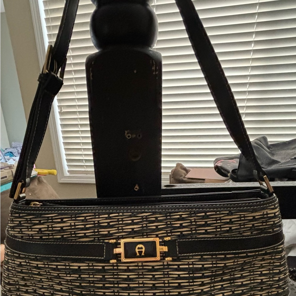 Etienne Aigner Woven Straw and leather purse